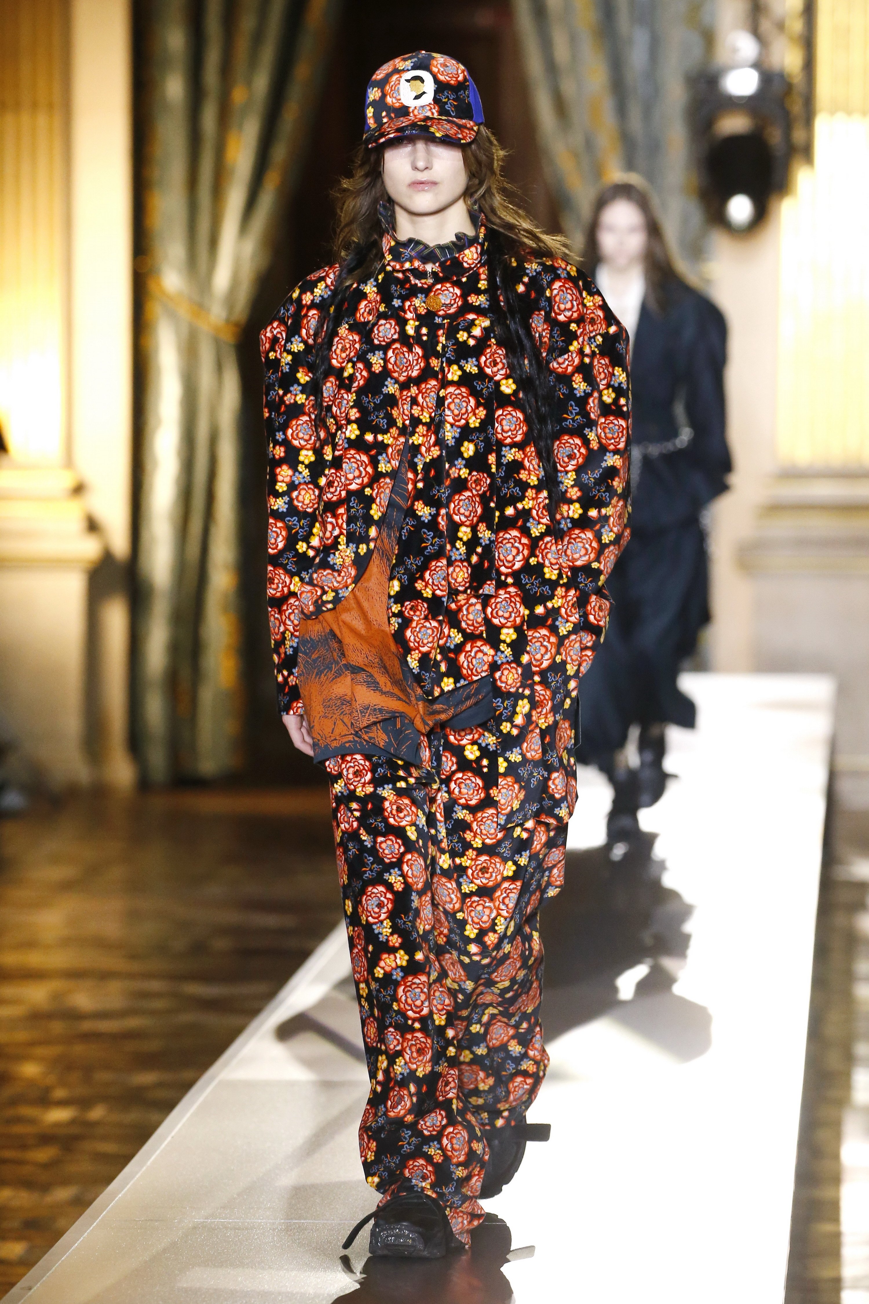 Vivienne Westwood FW22 womenswear #7 - Tagwalk : Le Moteur de Recherche de  la Mode