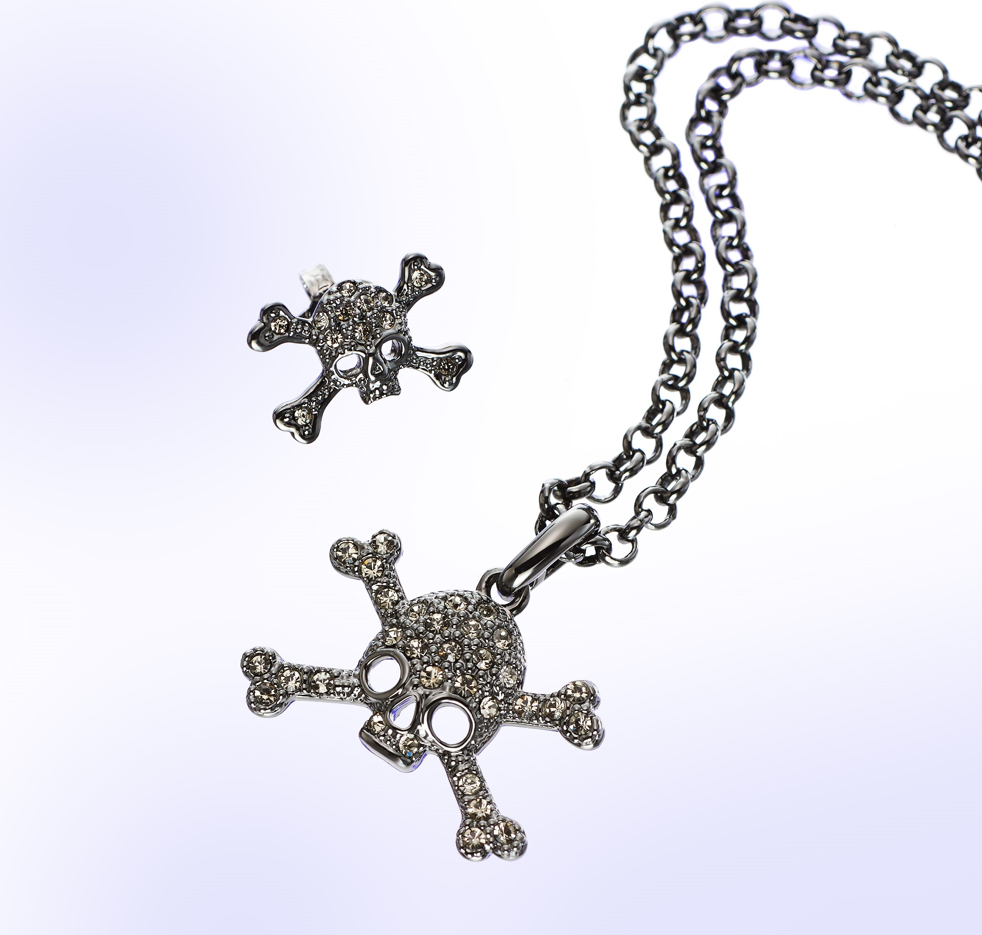 【MAN】DIAMANTE SKULL PENDANT 復刻販売のお知らせ｜【公式通販】ヴィヴィアン・ウエストウッド（Vivienne Westwood ）